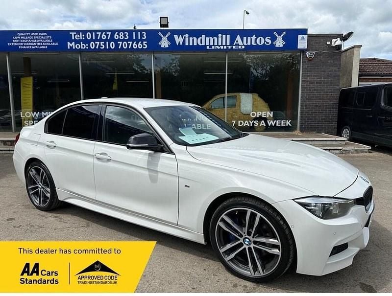 White Used 2018 BMW 320 M Sport Sedan | £13,450 (Good price) - Image 1/4