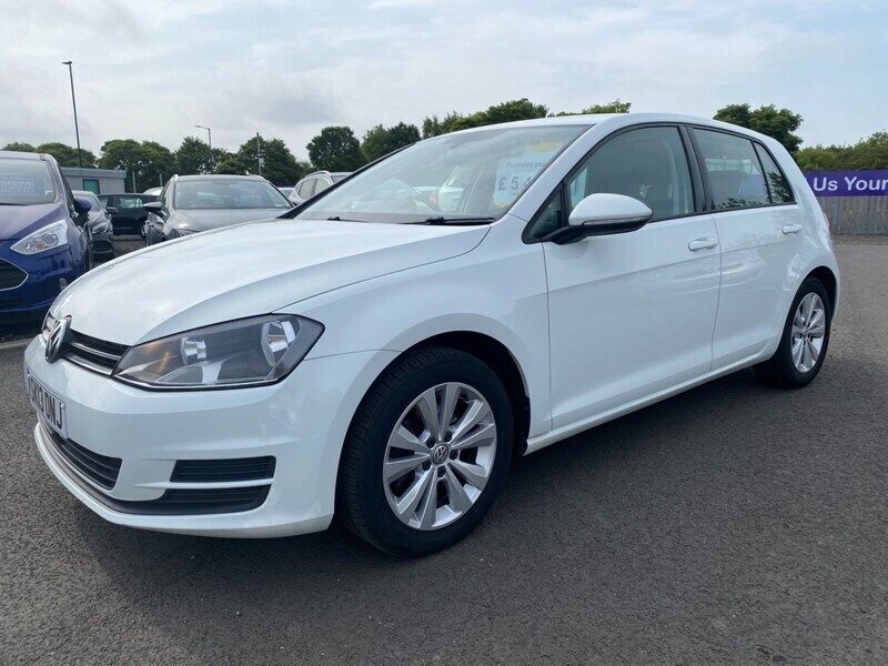 White Used 2013 VW Golf VII SE Hatchback | £5,499 (Fair price) - Image 1/4