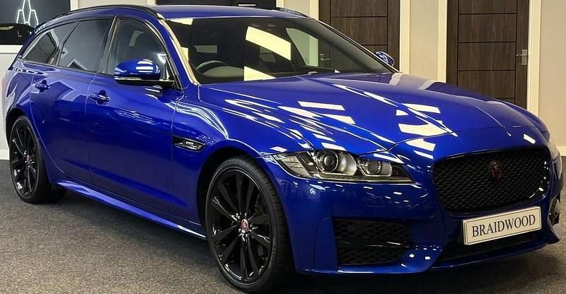 Used Jaguar XF Sportbrake R-Sport 180 HP (132 kW) 2019 Blue Estate