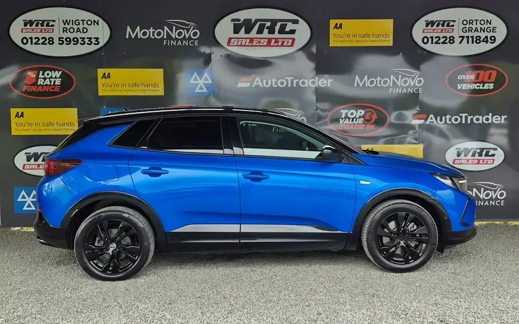 Used Vauxhall Grandland X S 225 HP (165 kW) 2024 Blue SUV