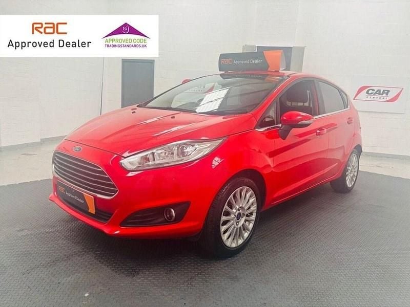 Red Used 2013 Ford Fiesta Titanium Hatchback | £4,500 (Fair price) - Image 1/4