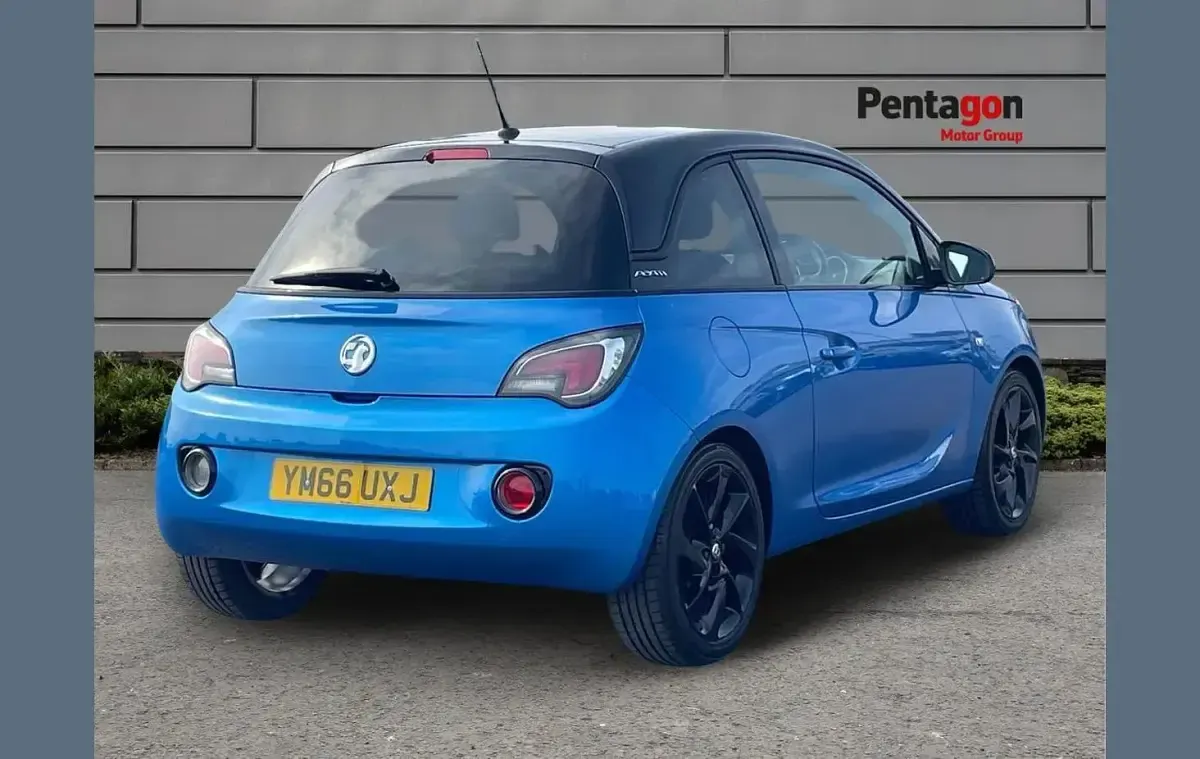 Used Vauxhall Adam 68 HP (50 kW) 2017 Blue Hatchback