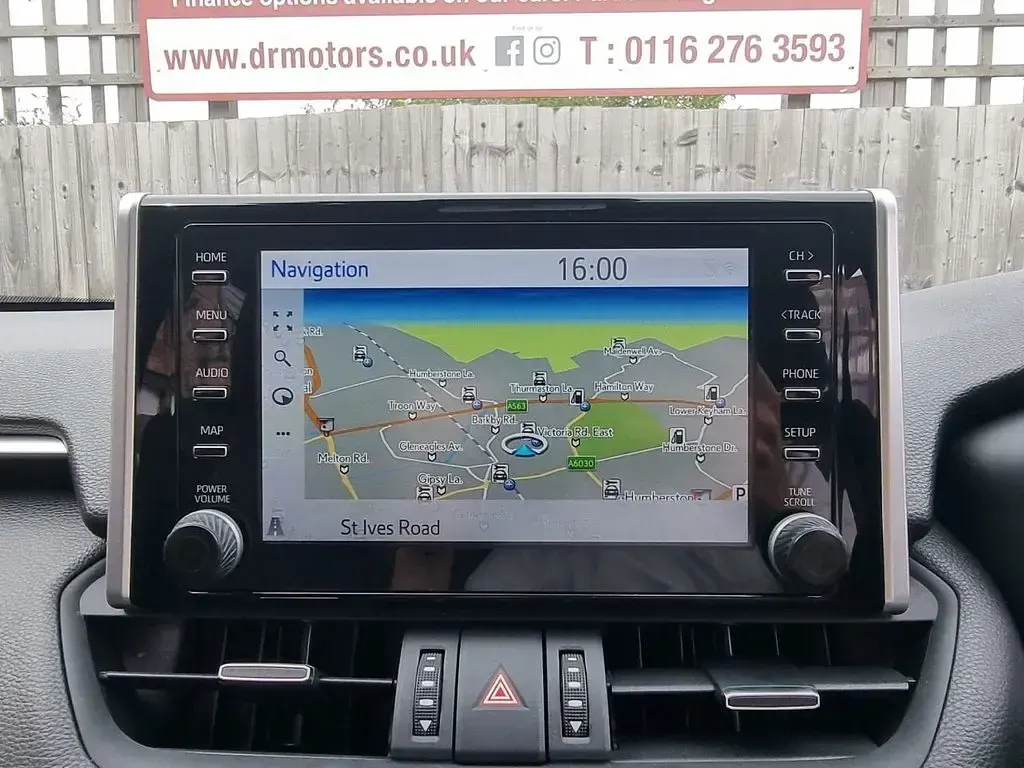 Used Toyota RAV4 218 HP (160 kW) 2021 Grey/black SUV