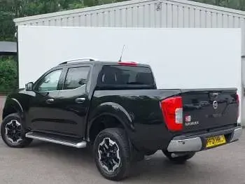 Used Nissan Navara Tekna 190 HP (139 kW) 2021 Black Pickup