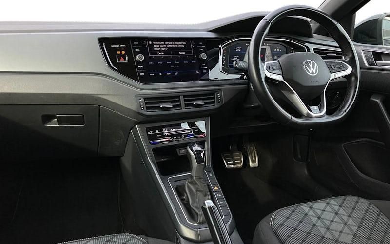 Used VW Taigo R-line 150 HP (110 kW) 2023 Black SUV