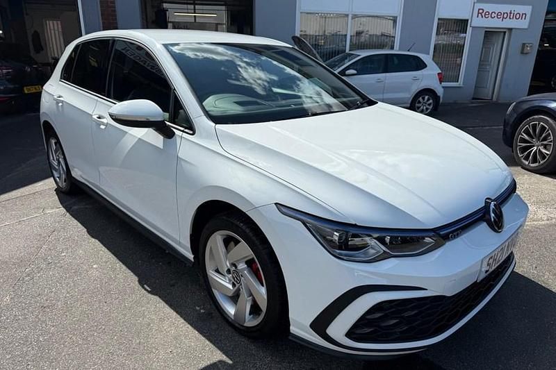 Used 2021 VW Golf VII GTE | £14,995 (Fair price) - Image 1/1