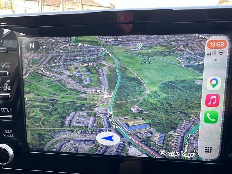 Used Toyota Yaris Hybrid Design 2023 Bronze Hatchback