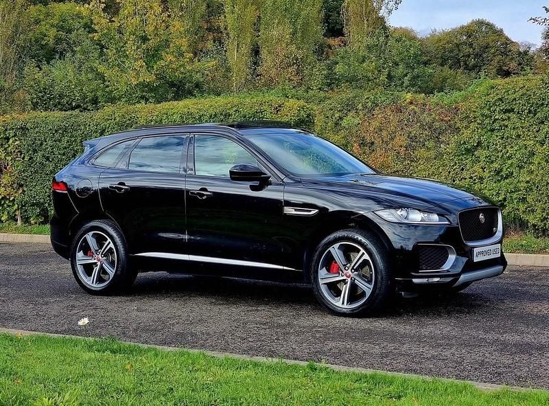 Usado Jaguar F-Pace S 300 HP (220 kW) 2017 Preto SUV