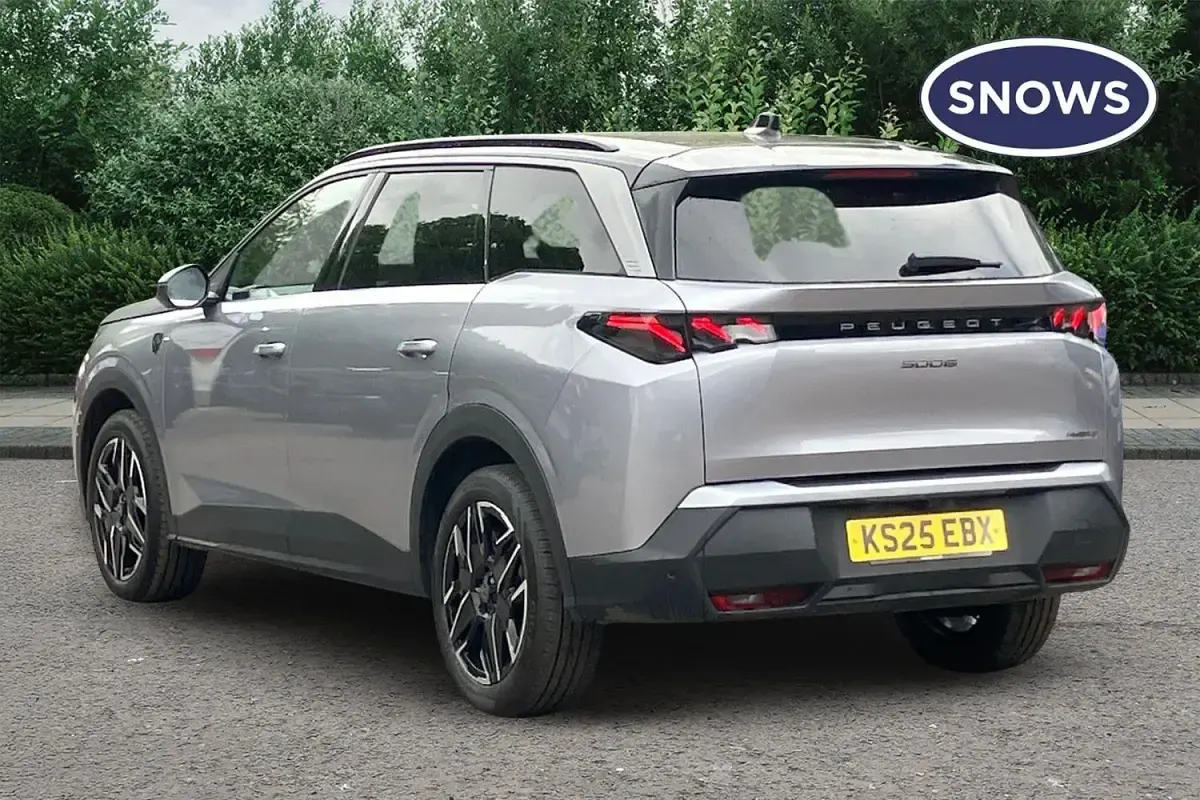 Used Peugeot 5008 GT 136 HP (100 kW) 2025 Grey SUV