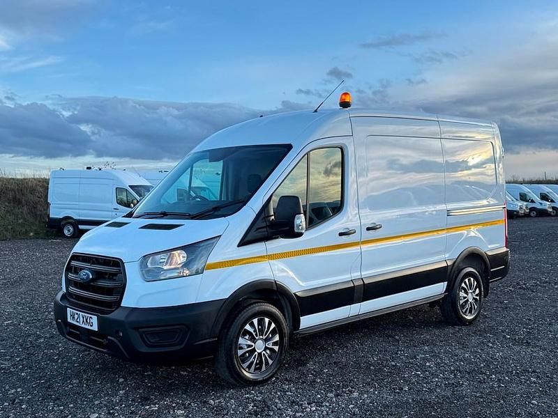 Used Ford Transit 130 HP (95 kW) 2021 White Van