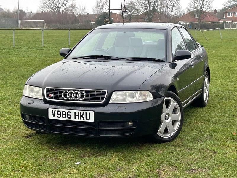 Used Audi A4 Advanced 2000 Black Sedan