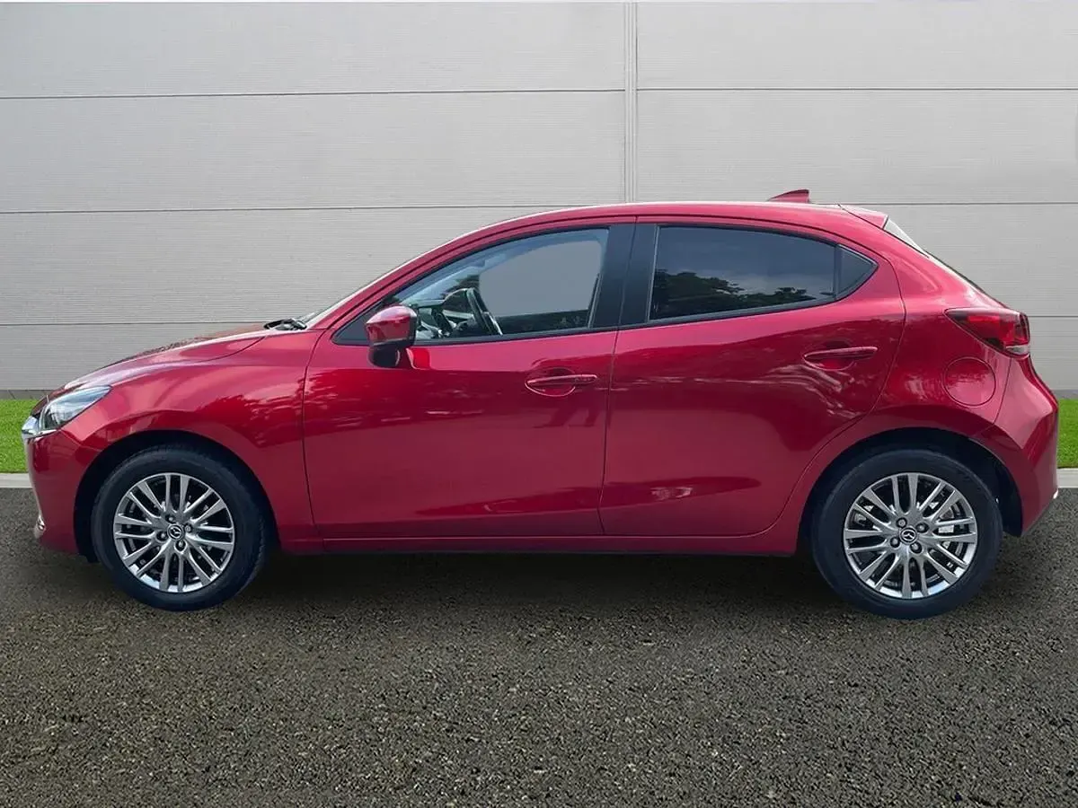 Usado Mazda 2 Inclusive 2022 Vermelho Citadino