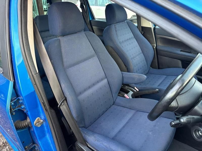 Used Peugeot 307 90 HP (66 kW) 2003 Blue Estate