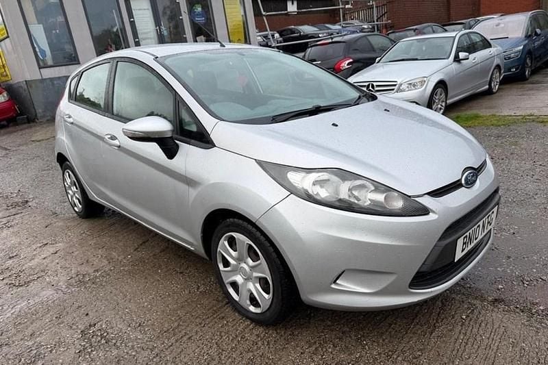 Silver Used 2010 Ford Fiesta Hatchback | £2,995 (Fair price) - Image 1/1