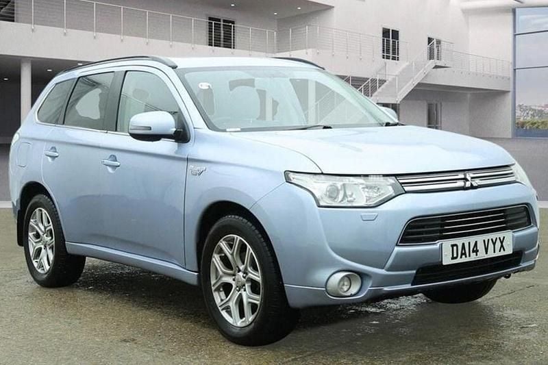 Used Mitsubishi Outlander P-HEV 2014 Blue Estate