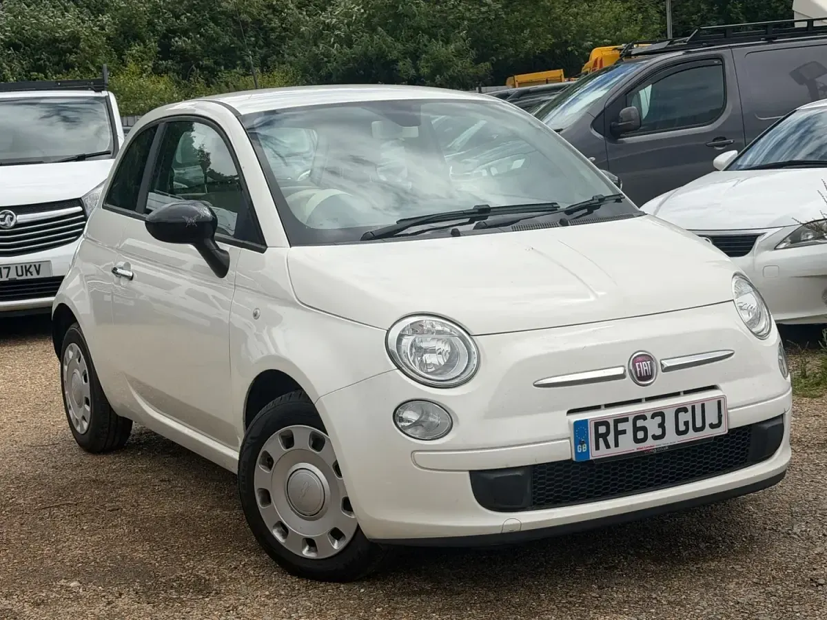 Used Fiat 500 Pop 69 HP (50 kW) 2014 White Hatchback