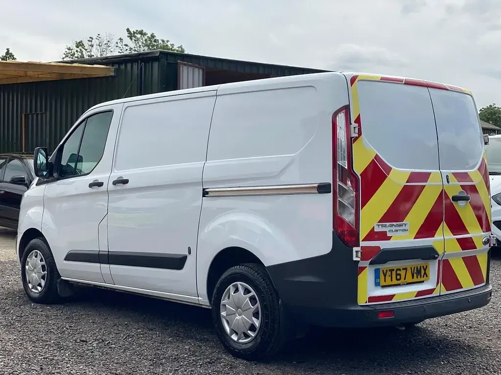 Used Ford Transit Custom Trend 130 HP (95 kW) 2017 White Van