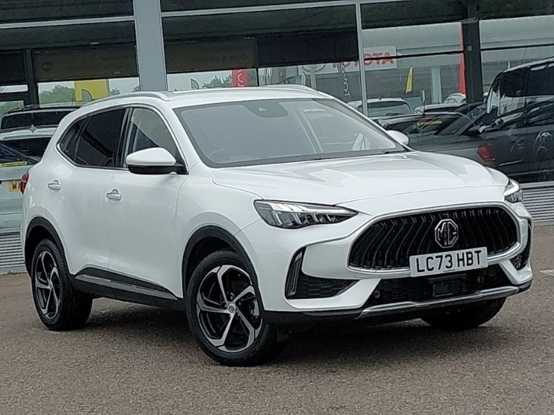 White Used 2024 MG HS Trophy SUV | £16,698 (Fair price) - Image 1/4