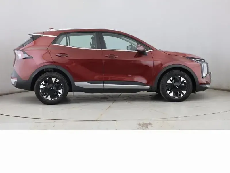 Used Kia Sportage 235 HP (172 kW) 2025 Red SUV