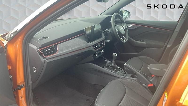 New Skoda Kamiq Design Edition 85 HP (62 kW) 2026 Phoenix orange metallic black magic pearl effect SUV