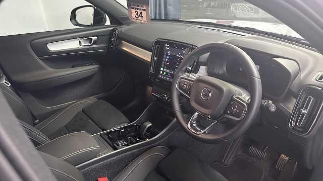 Used Volvo XC40 Plus 161 HP (118 kW) 2026 SUV