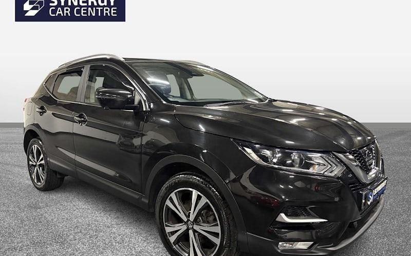 Used 2018 Nissan Qashqai N-Connecta SUV | £8,690 (Fair price) - Image 1/3