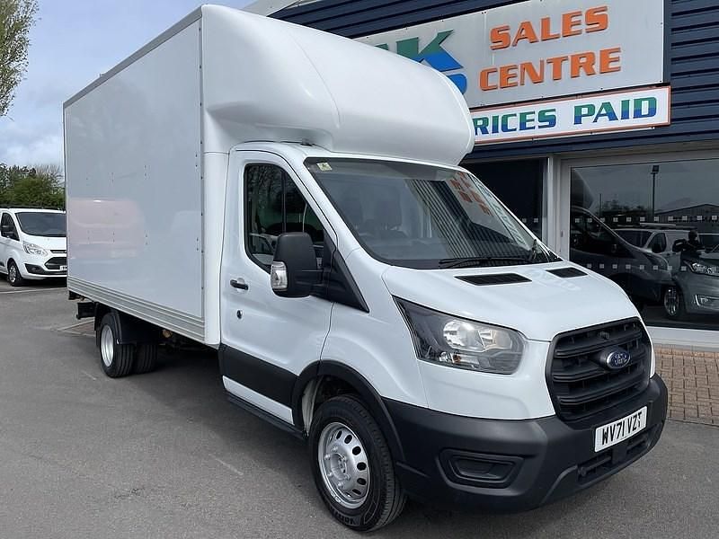 Usado Ford Transit S 130 HP (95 kW) 2021 Branco Cabrios