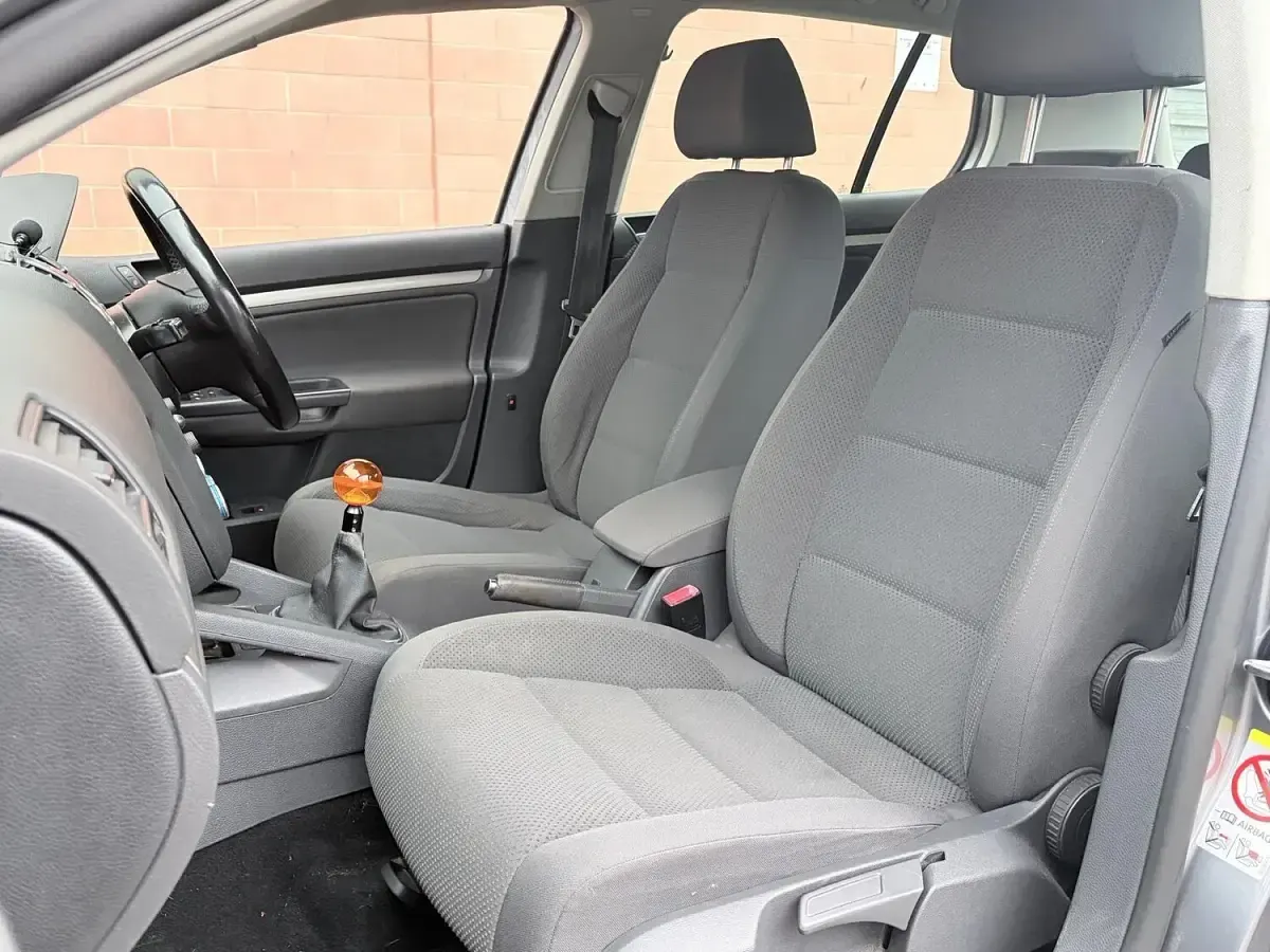 Used VW Golf V Match 105 HP (77 kW) 2008 Grey Hatchback