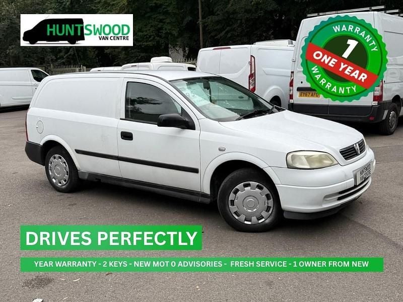 White Used 2003 Vauxhall Astra Van | £1,995 - Image 1/3