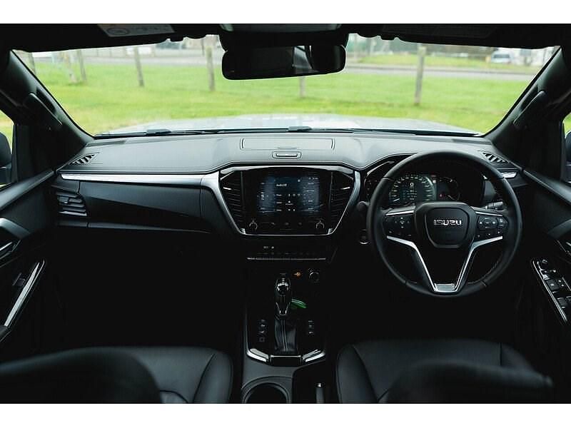 Nouă Isuzu D-Max 2025 Argintiu Pickup