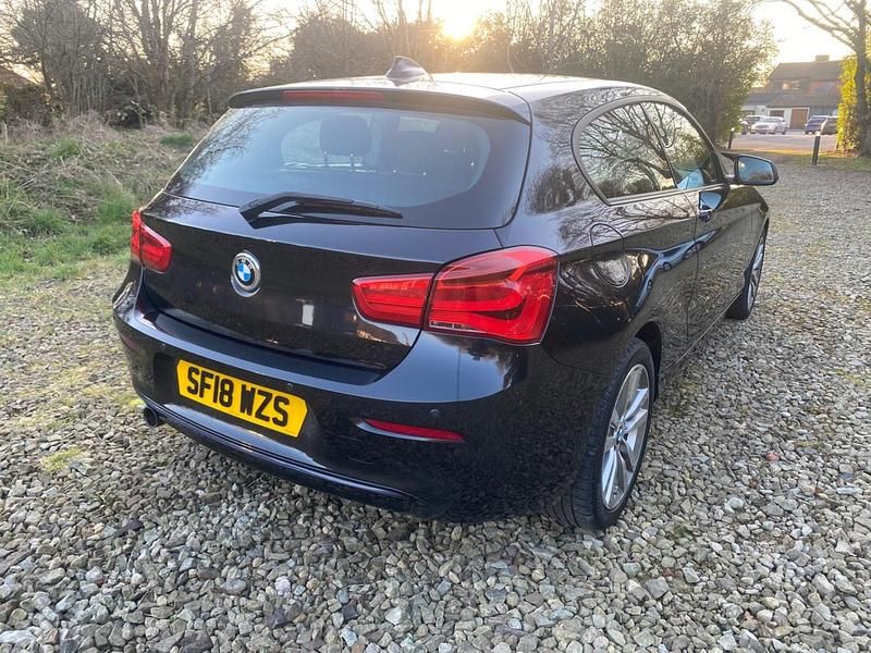 Used BMW 118 Sport Line 2018 Black Hatchback