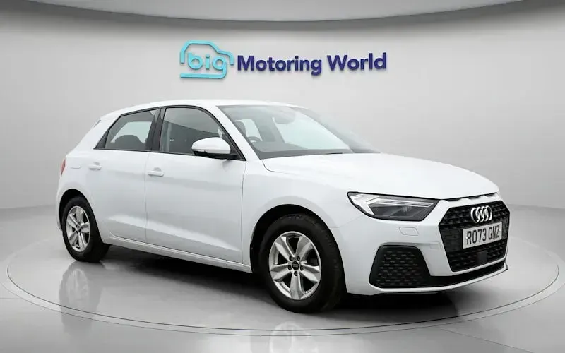 Used Audi A1 Sportback 95 HP (69 kW) 2023 White Hatchback