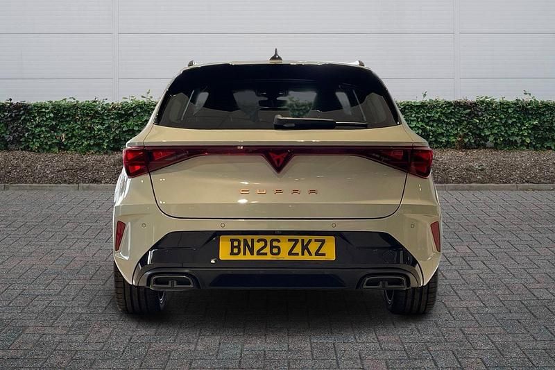 New Cupra Leon 150 HP (110 kW) 2026 Tiagia grey Estate