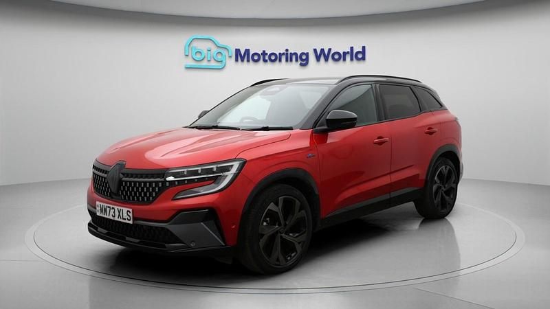Used Renault Austral Techno Esprit Alpine 200 HP (147 kW) 2023 Red/black SUV