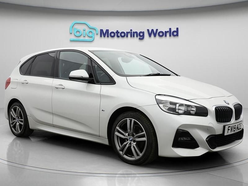 White Used 2019 BMW 218 M Sport Hatchback | £11,700 (Fair price) - Image 1/4