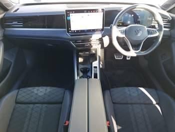 Used VW Passat R-line 204 HP (150 kW) 2024 Grey Estate