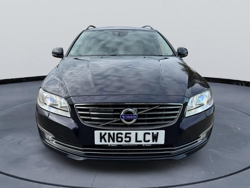 Used Volvo V70 SE Lux 181 HP (133 kW) 2015 Blue Estate
