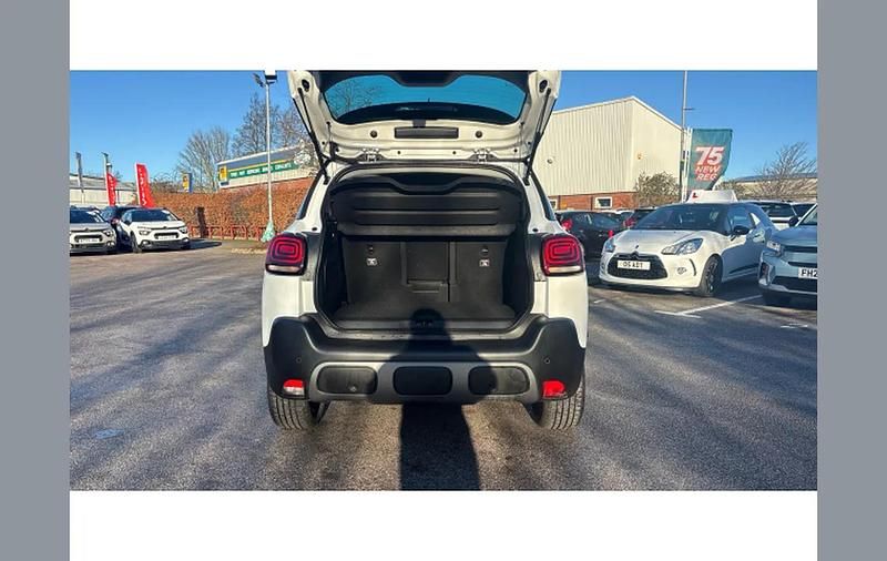 Used Citroën C3 Aircross PureTech 128 HP (94 kW) 2023 White SUV