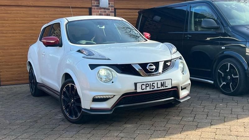 Used Nissan Juke Nismo RS 212 HP (155 kW) 2015 White SUV