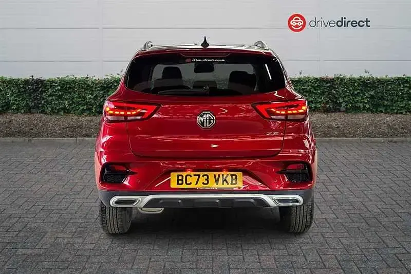 Used MG ZS Exclusive 111 HP (81 kW) 2024 Red SUV