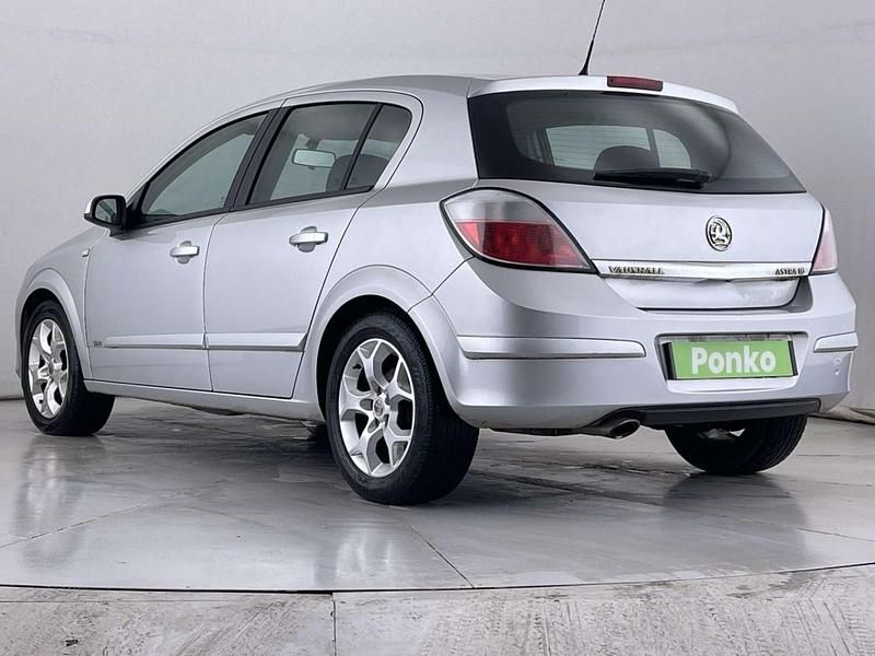 Used Vauxhall Astra 2005 Silver Hatchback