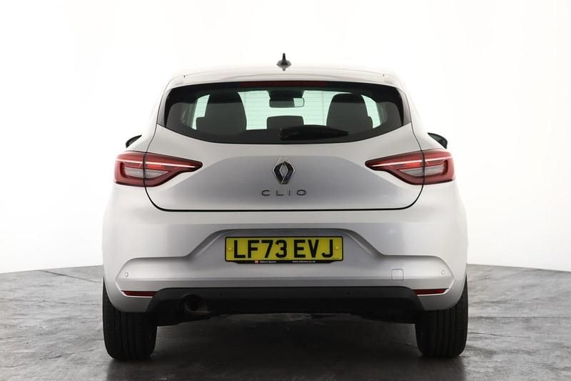 Gebraucht Renault Clio V Evolution 90 PS (66 kW) 2023 Silber Kleinwagen