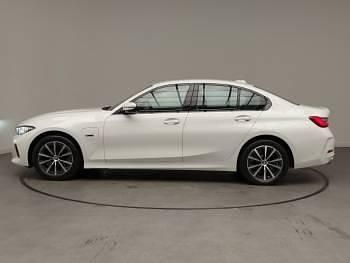 Used BMW 330e Sport Line 292 HP (214 kW) 2022 White Sedan