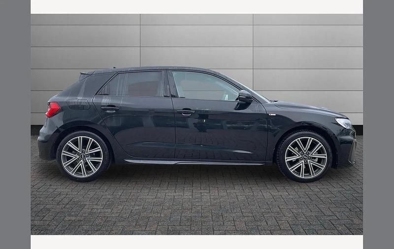 Used Audi A1 S-Line 113 HP (83 kW) 2025 Black SUV