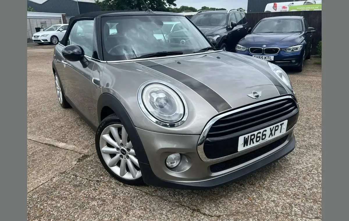 Used Mini Cooper Cabriolet 134 HP (98 kW) 2016 Silver Cabriolet