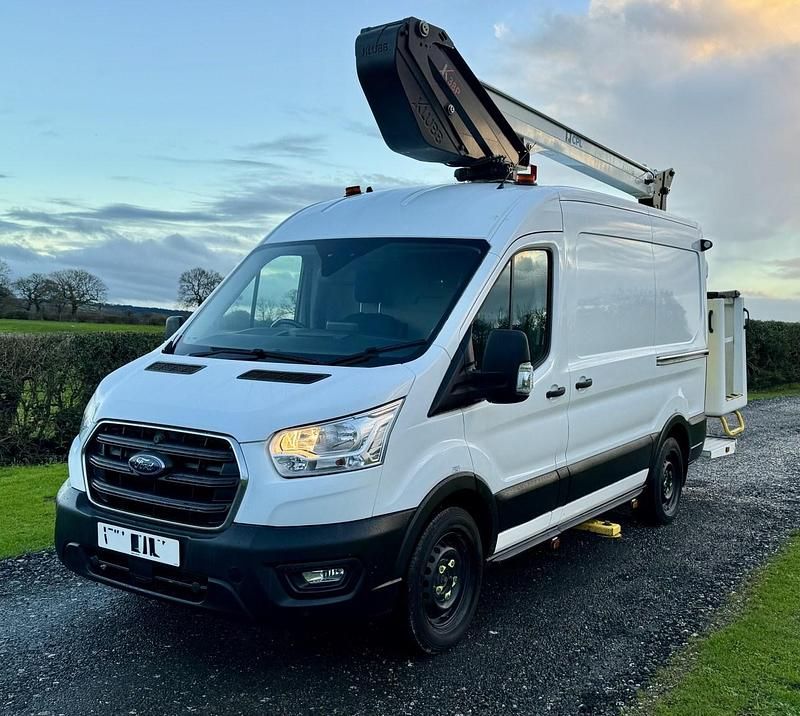 Usado Ford Transit Trend 160 CV (117 kW) 2023 Blanco Van
