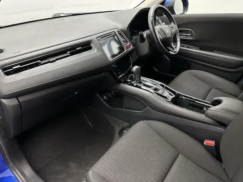 Used Honda HR-V SE 130 HP (95 kW) 2017 Blue SUV