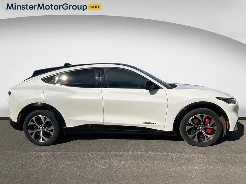 Used Ford Mustang Extended Range 351 HP (258 kW) 2024 White Hatchback