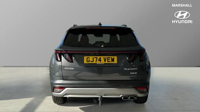 Usado Hyundai Tucson Advanced 215 HP (158 kW) 2024 Cinzento SUV