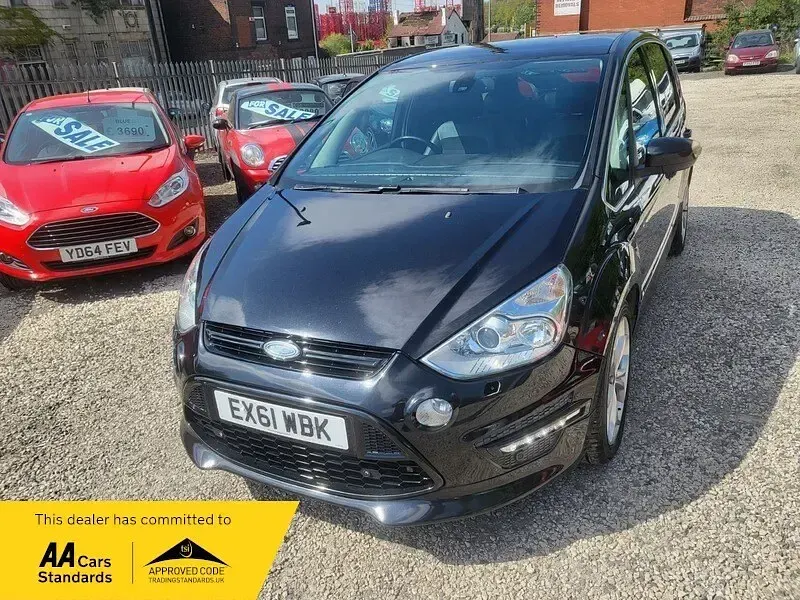 Used Ford S-MAX Titanium X 200 HP (147 kW) 2011 Black MPV
